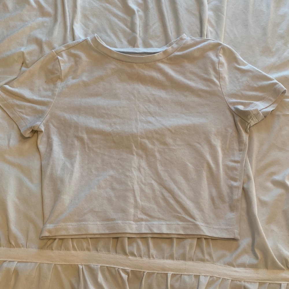 White crop top